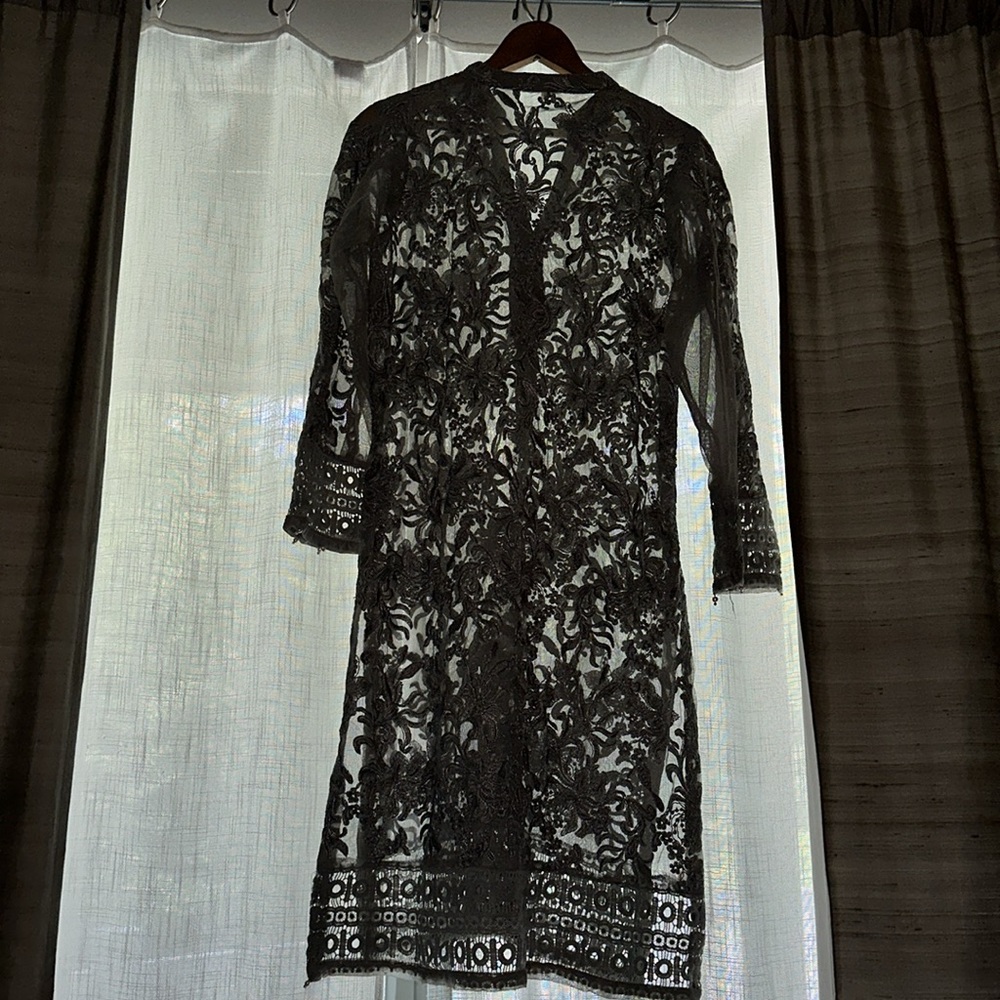 Agha Noor grey classic lace tunic $119 - Picture 7 of 8